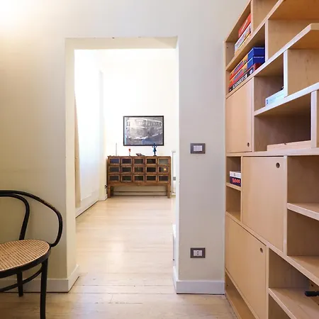 Primopiano - Bruni Apartman Milánó